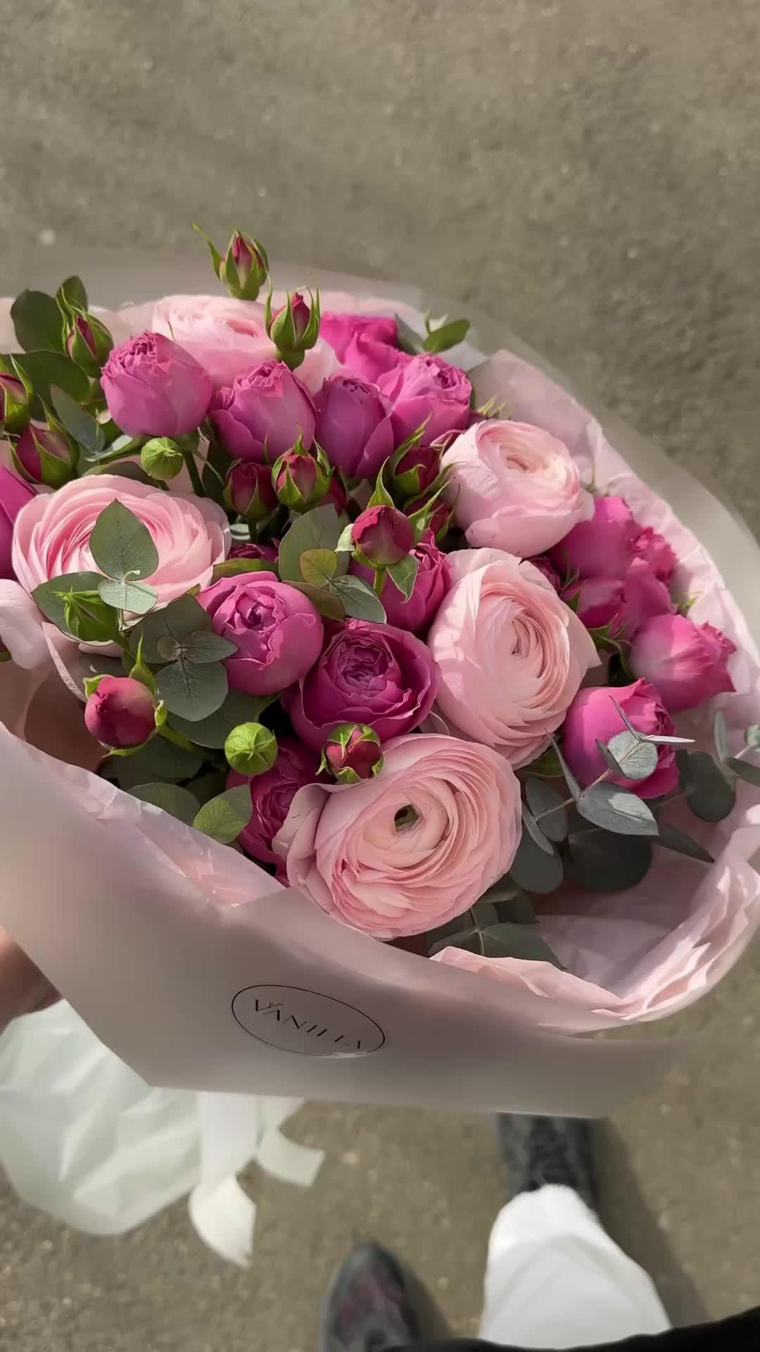 Vintage Vogue with Floral Chic